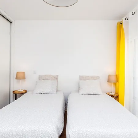 110m2 Flat, Large Terrace With A View And A Garden Apartament