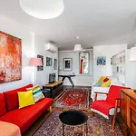 Appartement 110m2 Flat, Large Terrace With A View And A Garden Lisboa