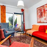 110m2 Flat, Large Terrace With A View And A Garden * Lisboa