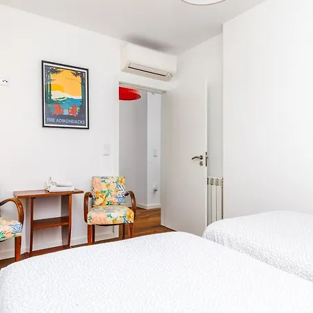 110m2 Flat, Large Terrace With A View And A Garden Апартаменты Лиссабон