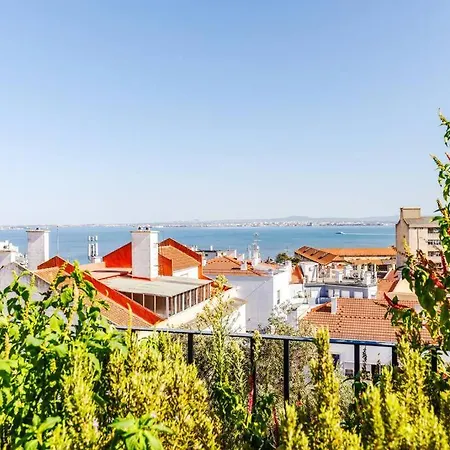 Appartement 110m2 Flat, Large Terrace With A View And A Garden